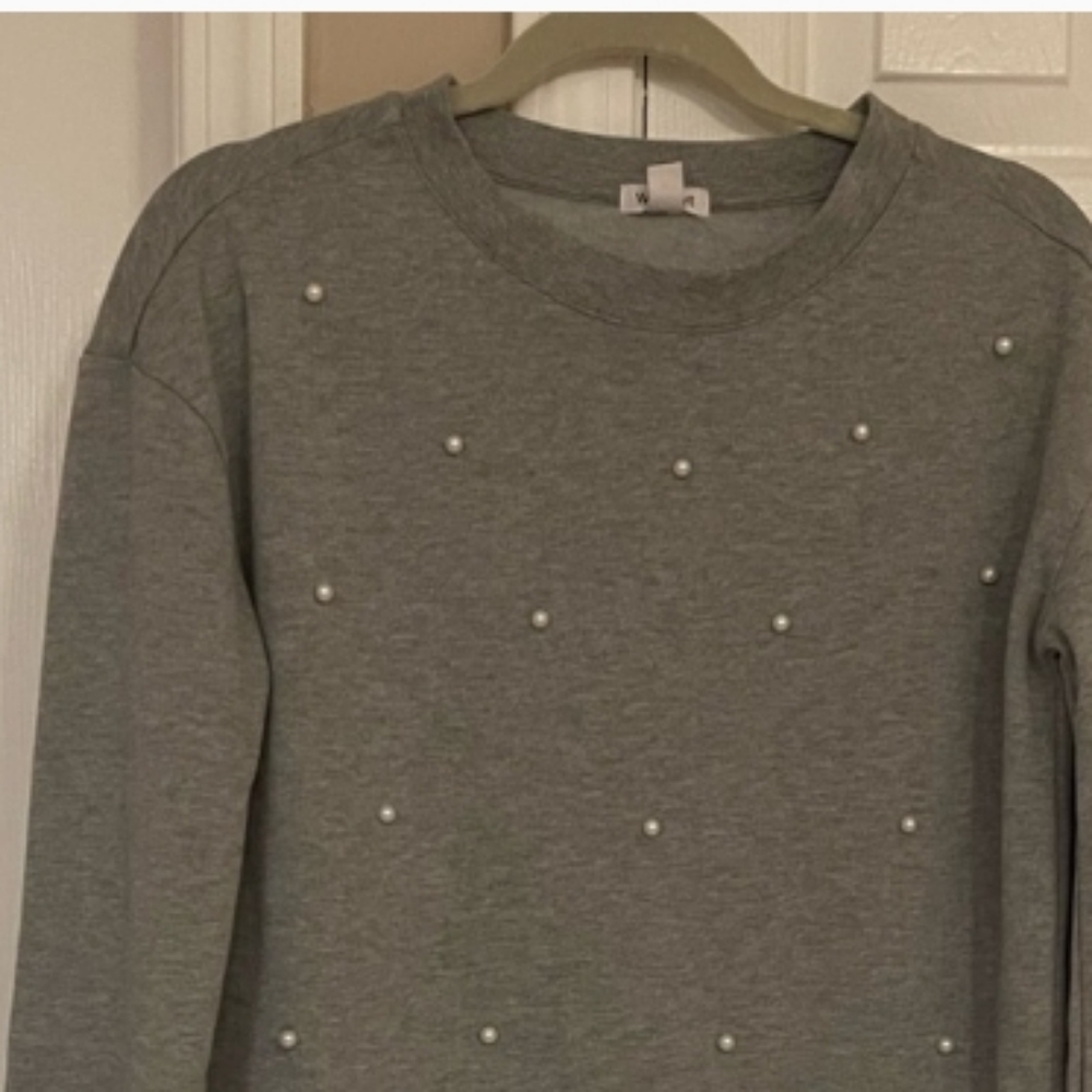 Final $8 Westport "Oversized Pull-on Knit Dress With Pearl Accent" Sz. XS Gray - Picture 2 of 3